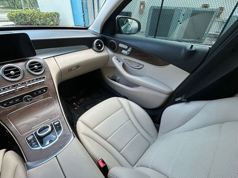 Used 2020 Mercedes-Benz C 300 Sedan image 11