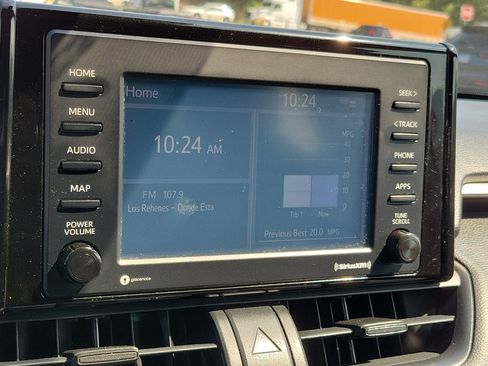 Certified 2021 Toyota RAV4 XLE FWD image 26