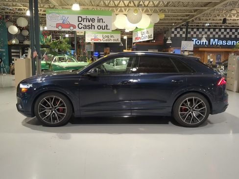 Used 2023 Audi Q8 Prestige AWD/4WD image 13