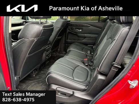 Used 2024 Honda Pilot Elite image 21