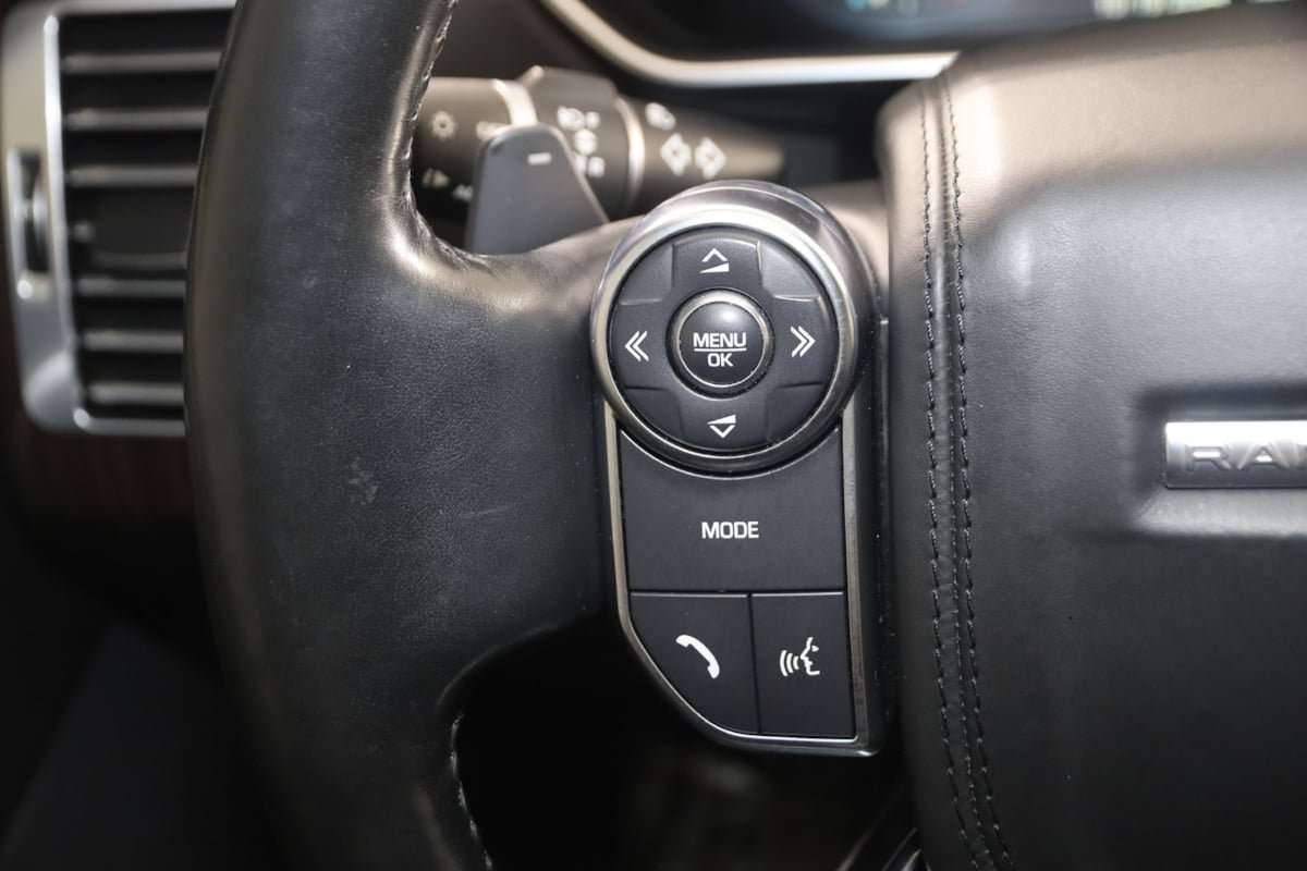 Used 2016 Land Rover Range Rover Supercharged AWD/4WD image 30