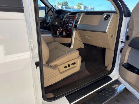 Used 2010 Ford F150 Lariat image 28