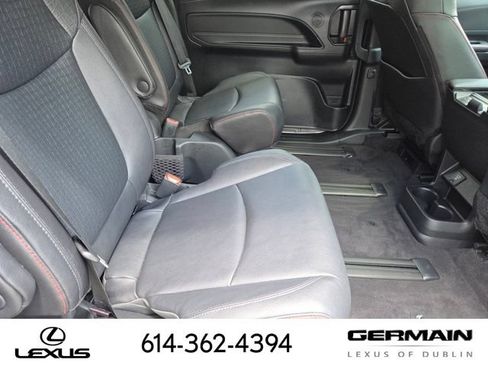 Used 2025 Toyota Sienna XSE w/ XSE Plus Package AWD/4WD image 27