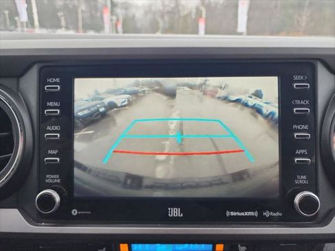 Certified 2021 Toyota Tacoma TRD Off-Road image 17