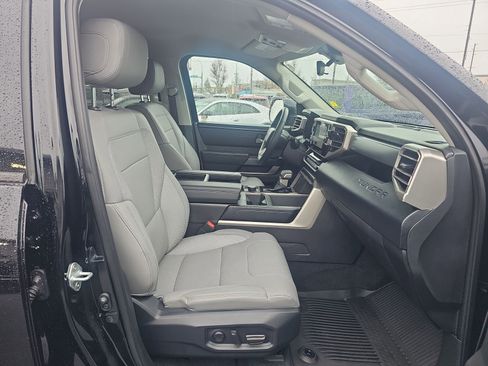 Used 2024 Toyota Tundra SR5 w/ SR5 Premium Package image 26