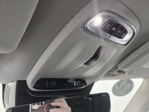 Used 2022 Volvo XC90 T8 Inscription image 26