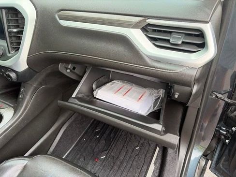 Used 2019 GMC Acadia SLT w/ LPO, Floor Liner Package FWD image 45