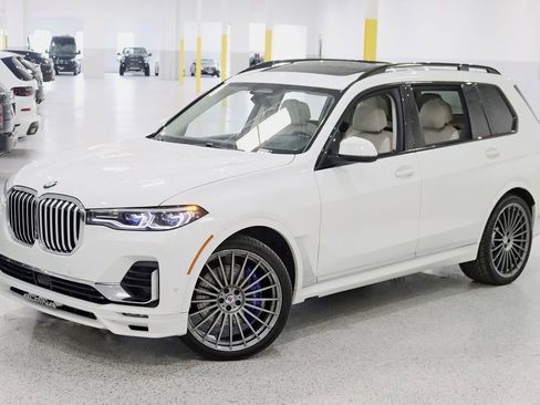 Used 2022 BMW ALPINA XB7 AWD/4WD image 7