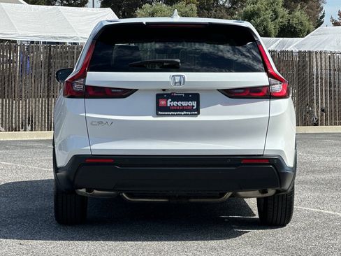Used 2025 Honda CR-V EX-L image 5