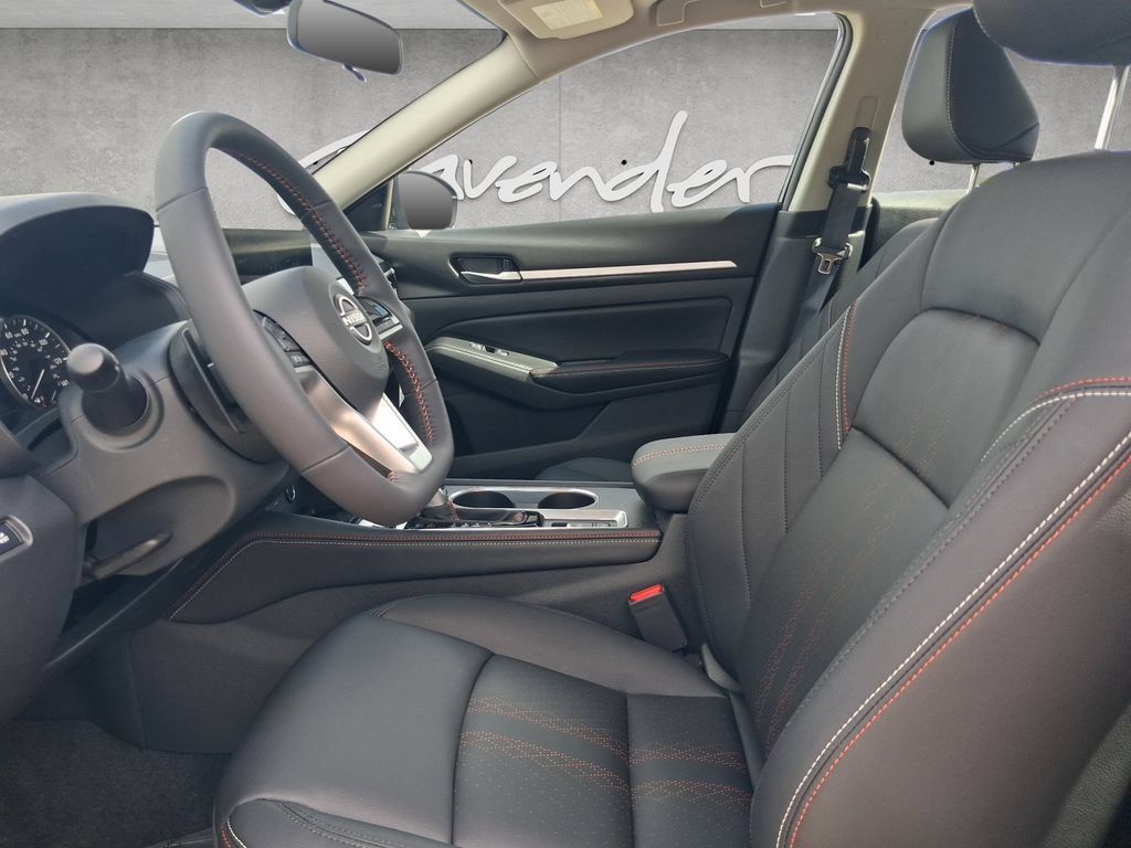 New 2026 Nissan Altima 2.5 SR FWD image 20