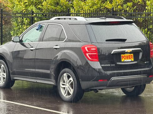 Used 2017 Chevrolet Equinox Premier w/ Enhanced Convenience Package image 6
