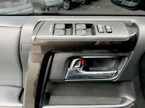 Used 2020 Toyota 4Runner Venture w/ Moonroof Package AWD/4WD image 20