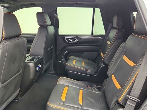 Used 2024 GMC Yukon AT4 w/ Technology Package AWD/4WD image 22