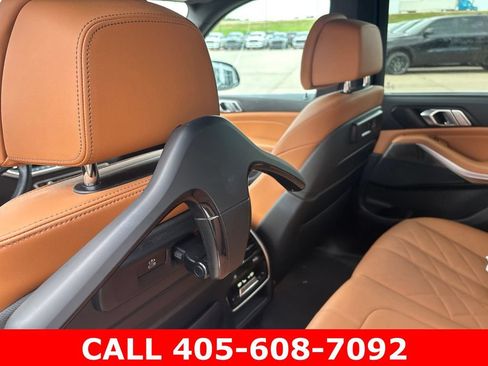 Used 2023 BMW X5 xDrive40i AWD/4WD image 13