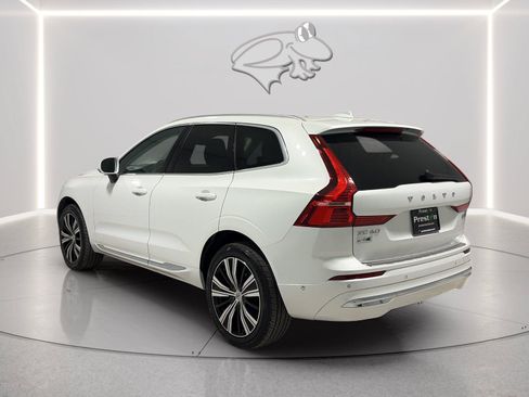 Used 2022 Volvo XC60 B5 Inscription w/ Advanced Package AWD/4WD image 3