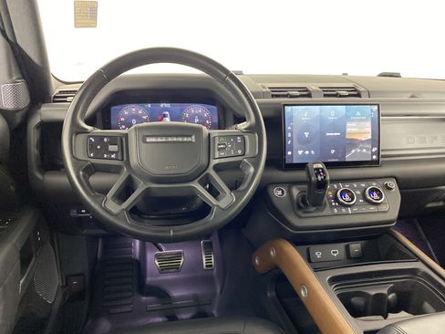 Used 2022 Land Rover Defender 110 X AWD/4WD image 21