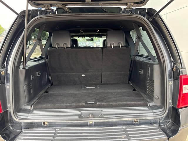 Used 2016 Ford Expedition EL Limited w/ Equipment Group 301A AWD/4WD image 13
