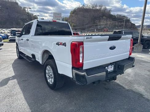 Used 2024 Ford F250 XLT image 5