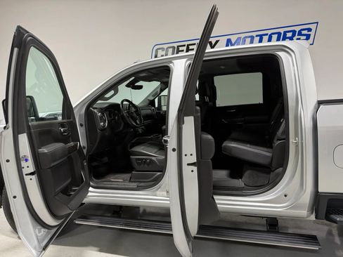 Used 2023 GMC Sierra 2500 Denali w/ Denali Ultimate Package AWD/4WD image 14