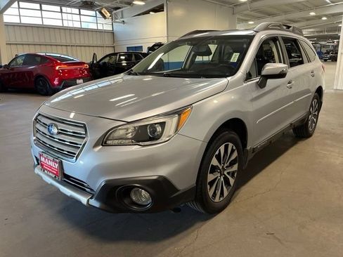 Used 2016 Subaru Outback 2.5i Limited AWD/4WD image 7