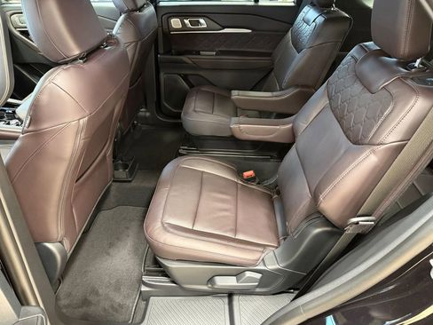 New 2026 Ford Explorer Platinum w/ LUX Leather Package image 12