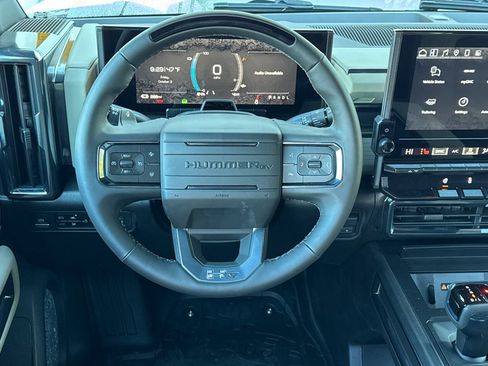 New 2026 GMC Hummer EV 4x4 Crew Cab image 14