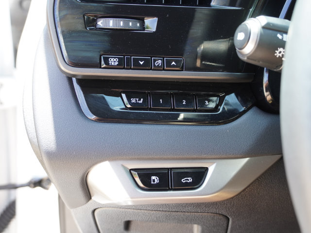 Used 2025 Lexus RX 350h w/ Kick Sensor & Tow Package AWD/4WD image 20