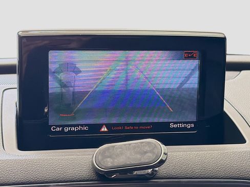 Used 2018 Audi Q3 2.0T Premium w/ Convenience Package image 16