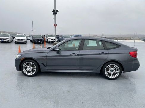 Used 2019 BMW 330i Gran Turismo xDrive w/ M Sport Package image 5