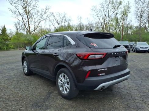 Used 2023 Ford Escape Active w/ Tech Pack #1 AWD/4WD image 7