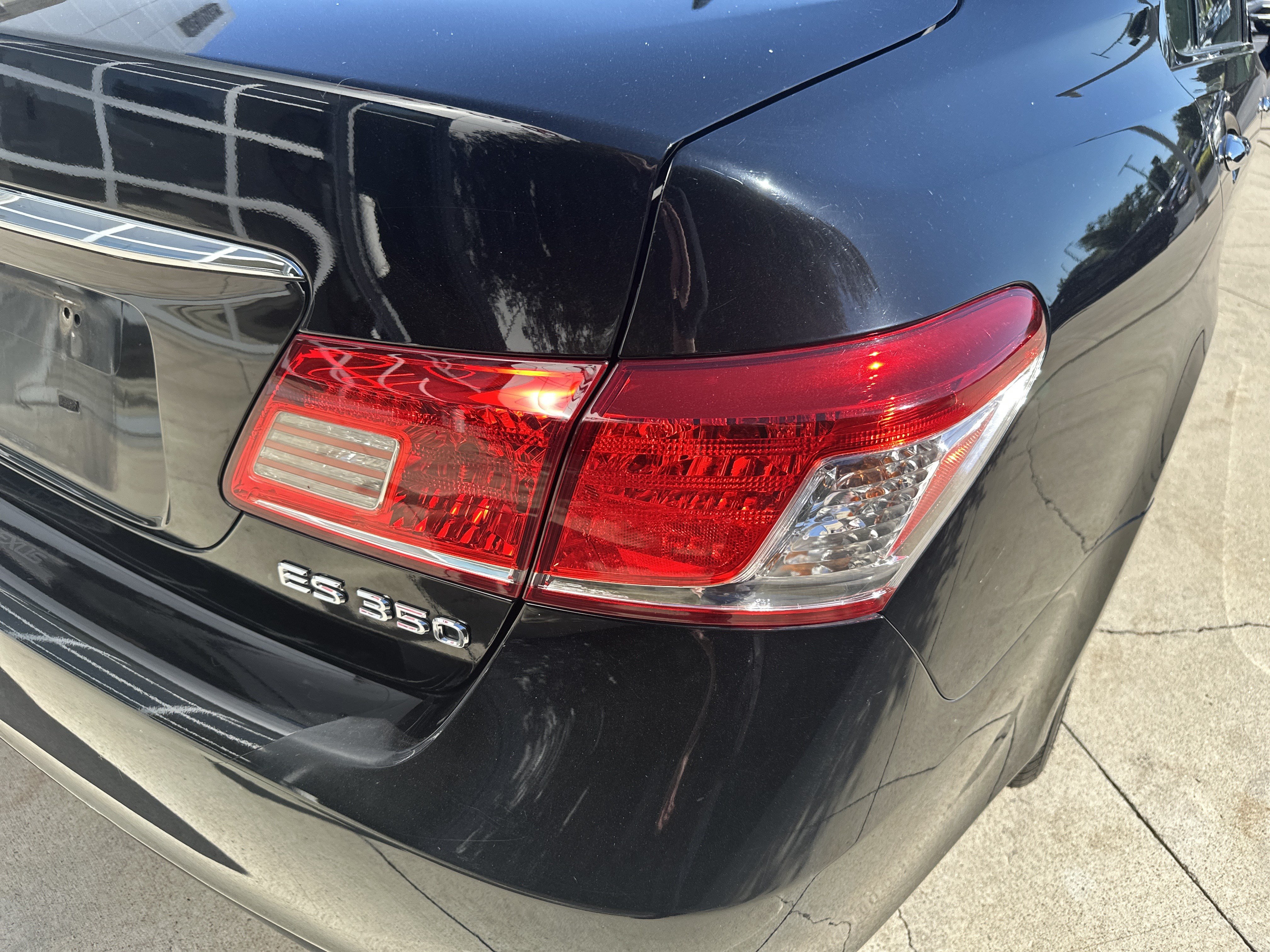 Used 2010 Lexus ES 350 FWD image 12