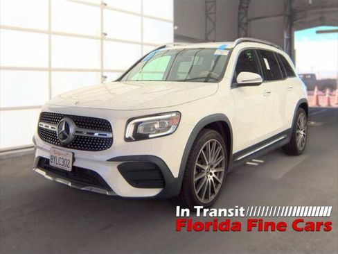 Used 2022 Mercedes-Benz GLB 250 image 1