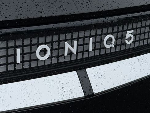 Certified 2024 Hyundai Ioniq 5 Limited AWD/4WD image 34