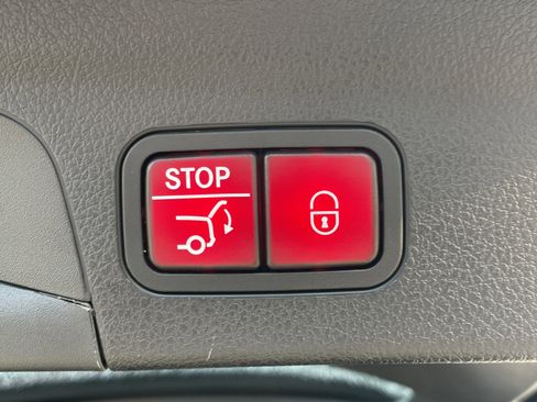 Used 2022 Mercedes-Benz GLE 63 AMG S image 12