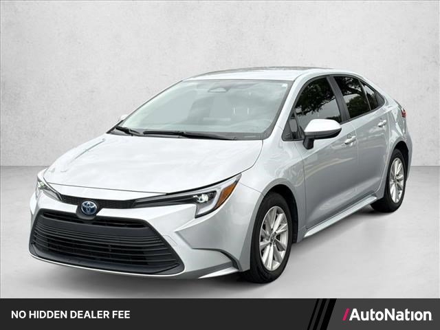 Certified 2025 Toyota Corolla LE w/ LE Premium Package FWD image 1