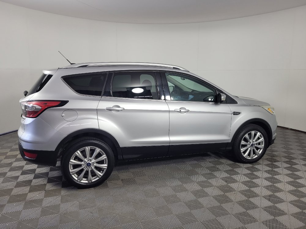 Used 2017 Ford Escape Titanium FWD image 10