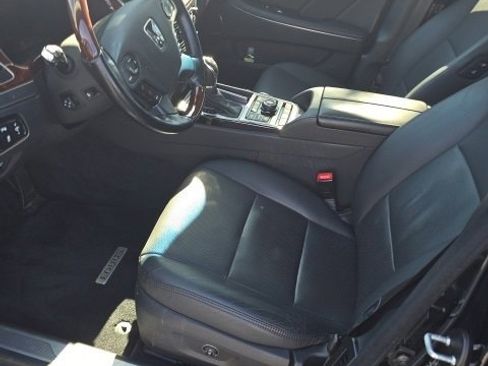 Used 2014 Hyundai Equus Signature image 4