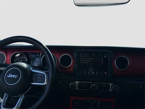 Used 2021 Jeep Wrangler Rubicon image 14