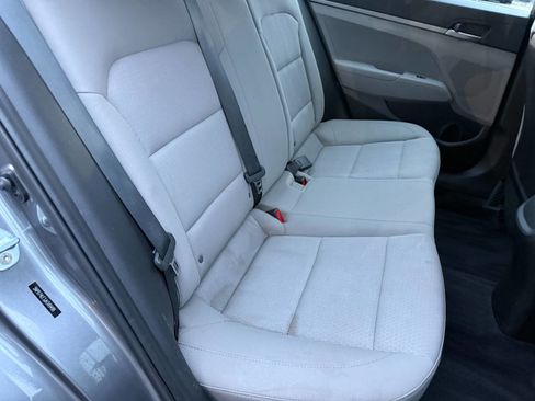 Used 2018 Hyundai Elantra SE w/ Cargo Package image 25