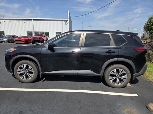 Used 2023 Nissan Rogue SV FWD image 7