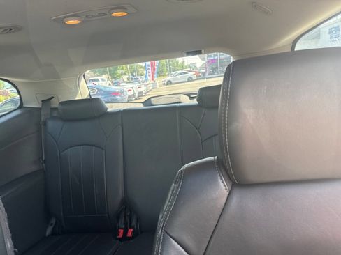 Used 2014 Chevrolet Traverse LTZ AWD/4WD image 31