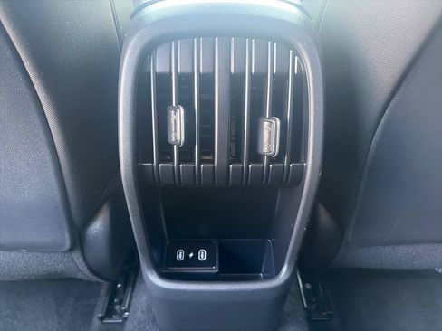 Used 2024 Hyundai Kona SEL AWD/4WD image 32