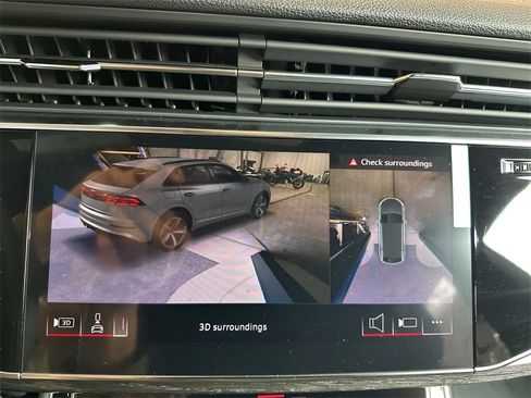 New 2026 Audi Q8 Premium Plus image 36