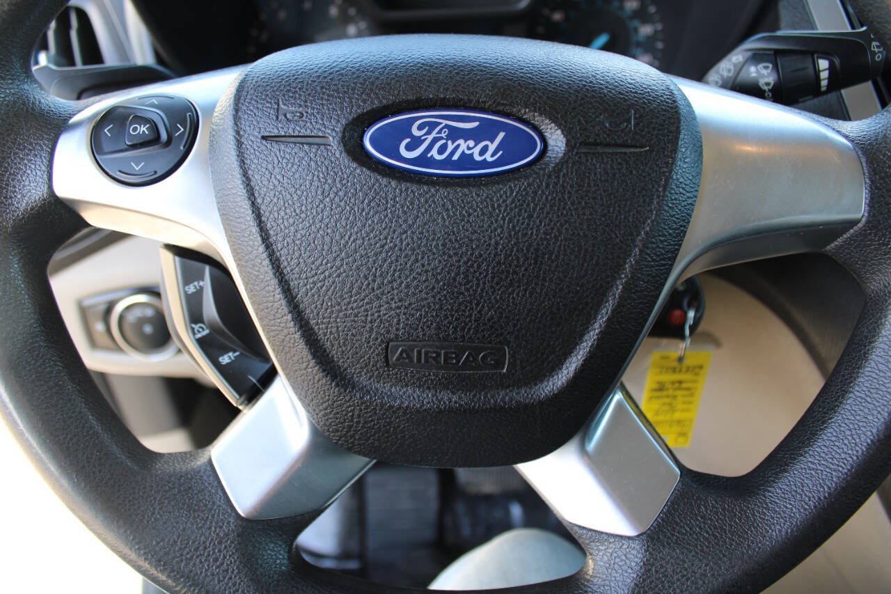 Used 2014 Ford Transit Connect XLT FWD image 12