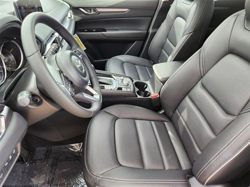New 2025 MAZDA CX-5 AWD 2.5 S w/ Preferred Package image 6