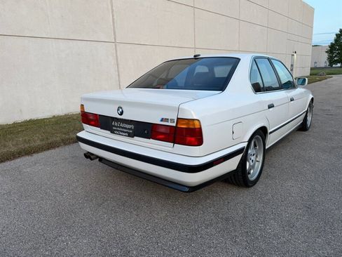 Used 1991 BMW M5 RWD image 20