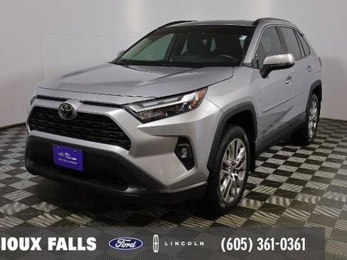 Used 2022 Toyota RAV4 XLE Premium AWD/4WD image 1