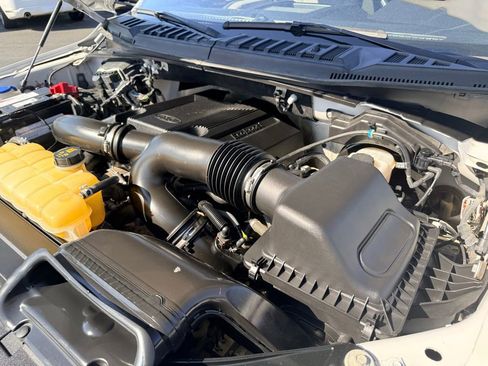 Used 2019 Ford F150 XLT w/ Trailer Tow Package AWD/4WD image 34