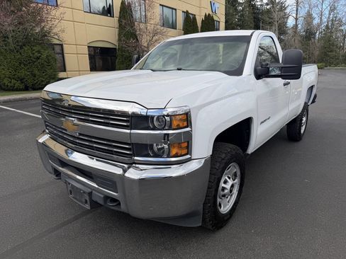 Used 2015 Chevrolet Silverado 2500 W/T image 1