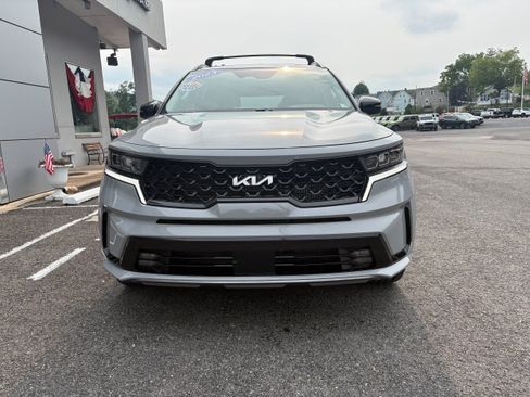 Used 2023 Kia Sorento SX AWD/4WD image 4